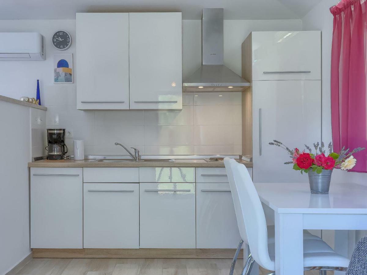 Holiday Home Lucija By Interhome Vinež Esterno foto